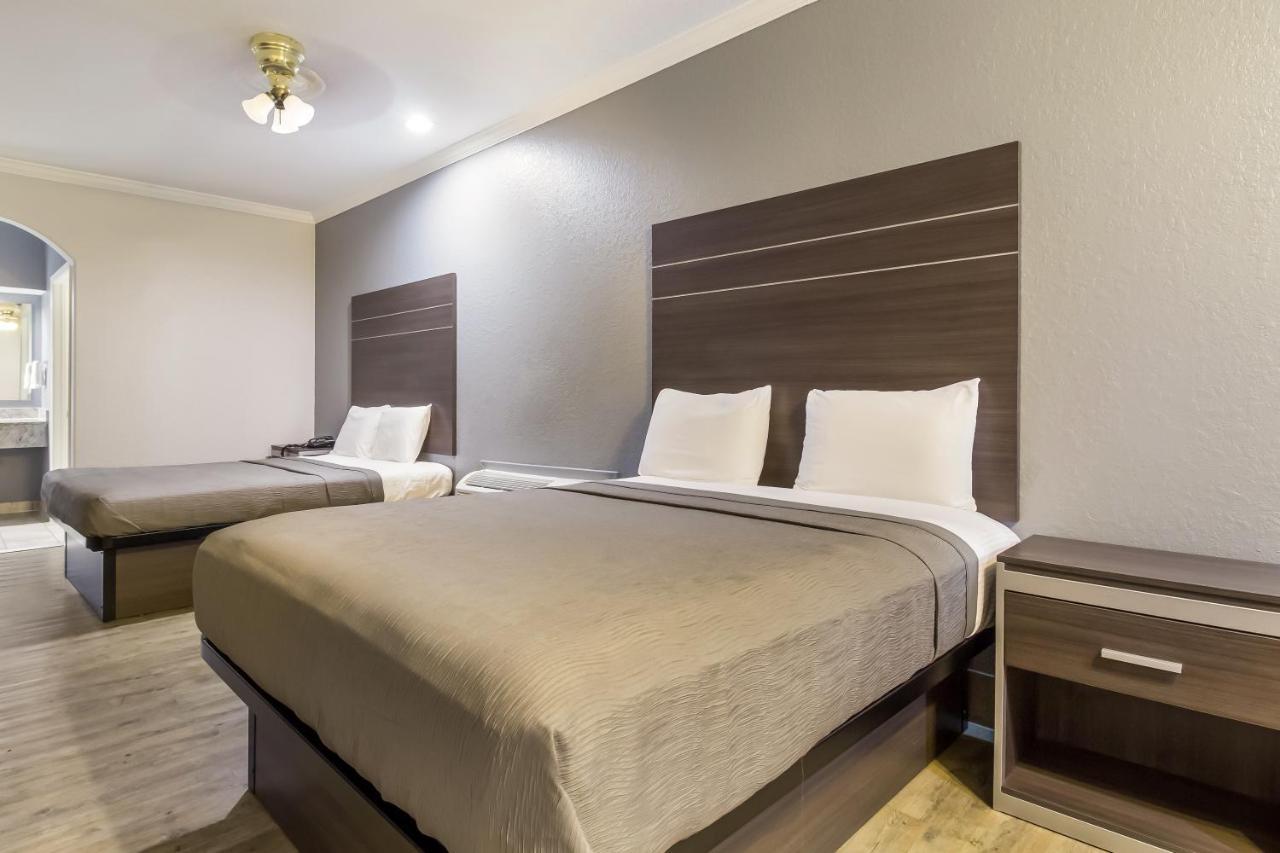 Americas Best Value Platinum Inn & Suites Aldine Exteriör bild